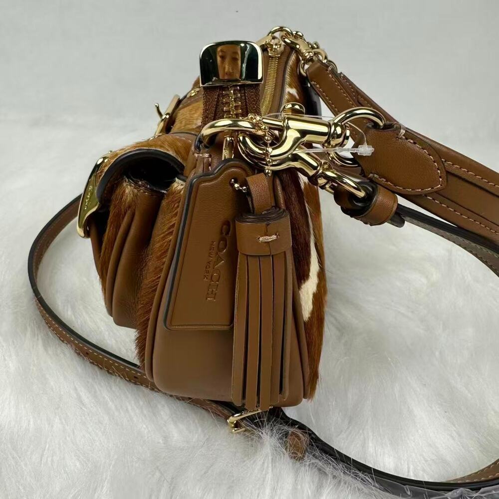 Coach Ashton Shoulder Bag In Haircalf With Cow Print Gold/Cow Multi CDW47 NWT - Picture 4 of 10
